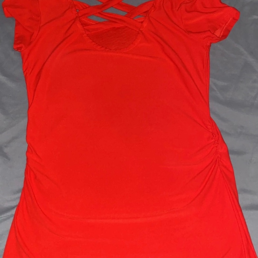 Size small juniors shirt